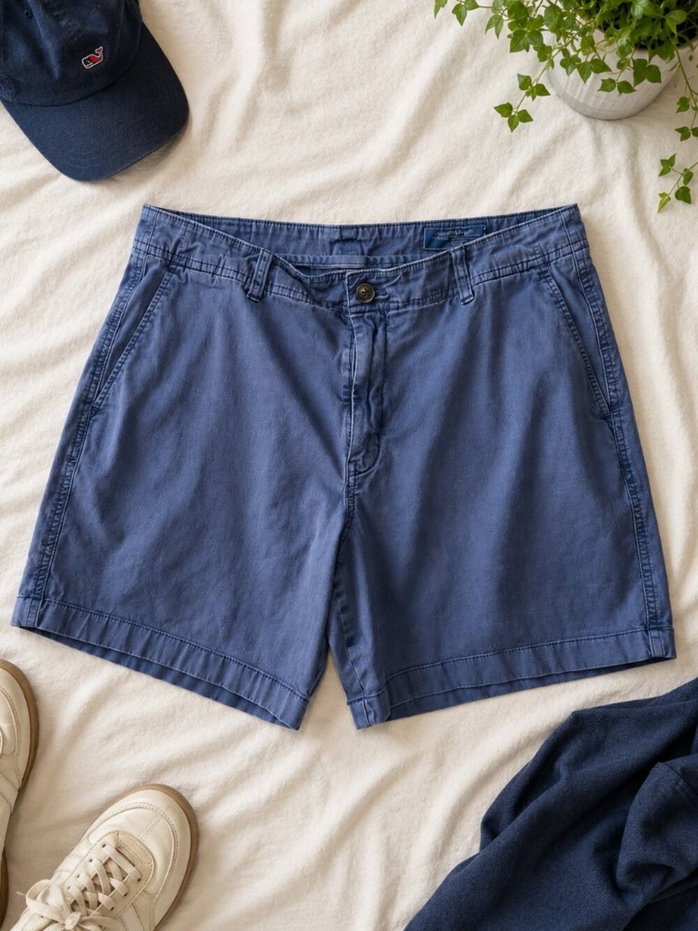 Vineyard Vines Men’s Blue Chino Shorts Size 32 Cotton Stretch Casual Preppy
